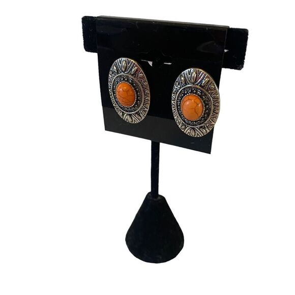 Vintage Silver Toned South West Style Post Earrings. - Picture 4 of 6